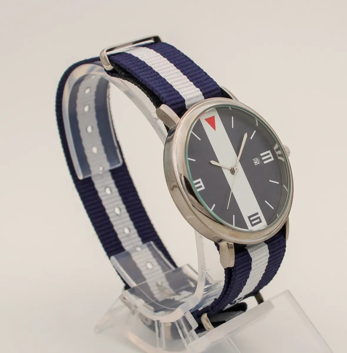 Часы наручные Triumph кварцевые 506.51 механизм Miyota 1M12 (Япония) 