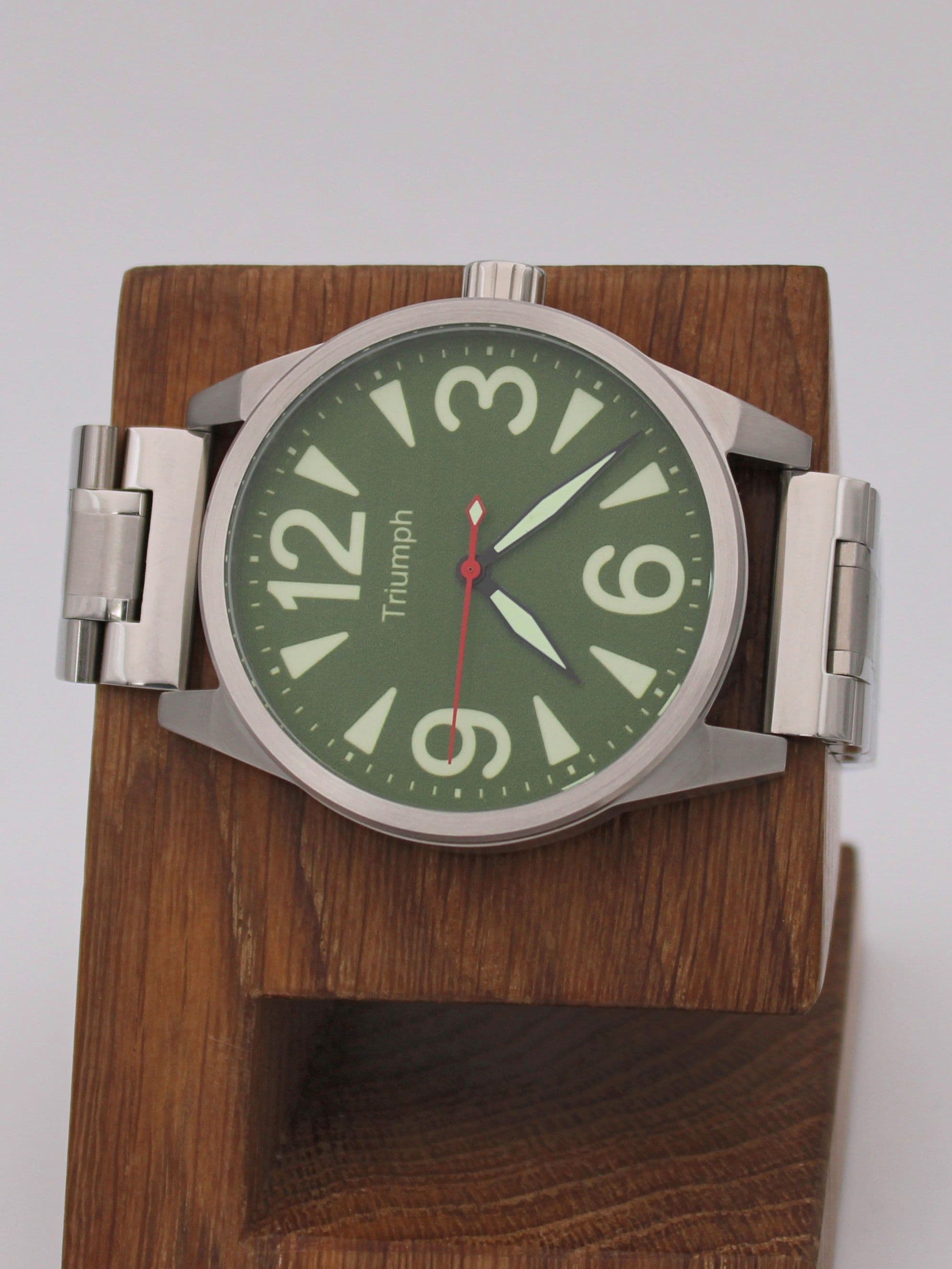 Часы Triumph механические (Ракета 2609) 21.291.2