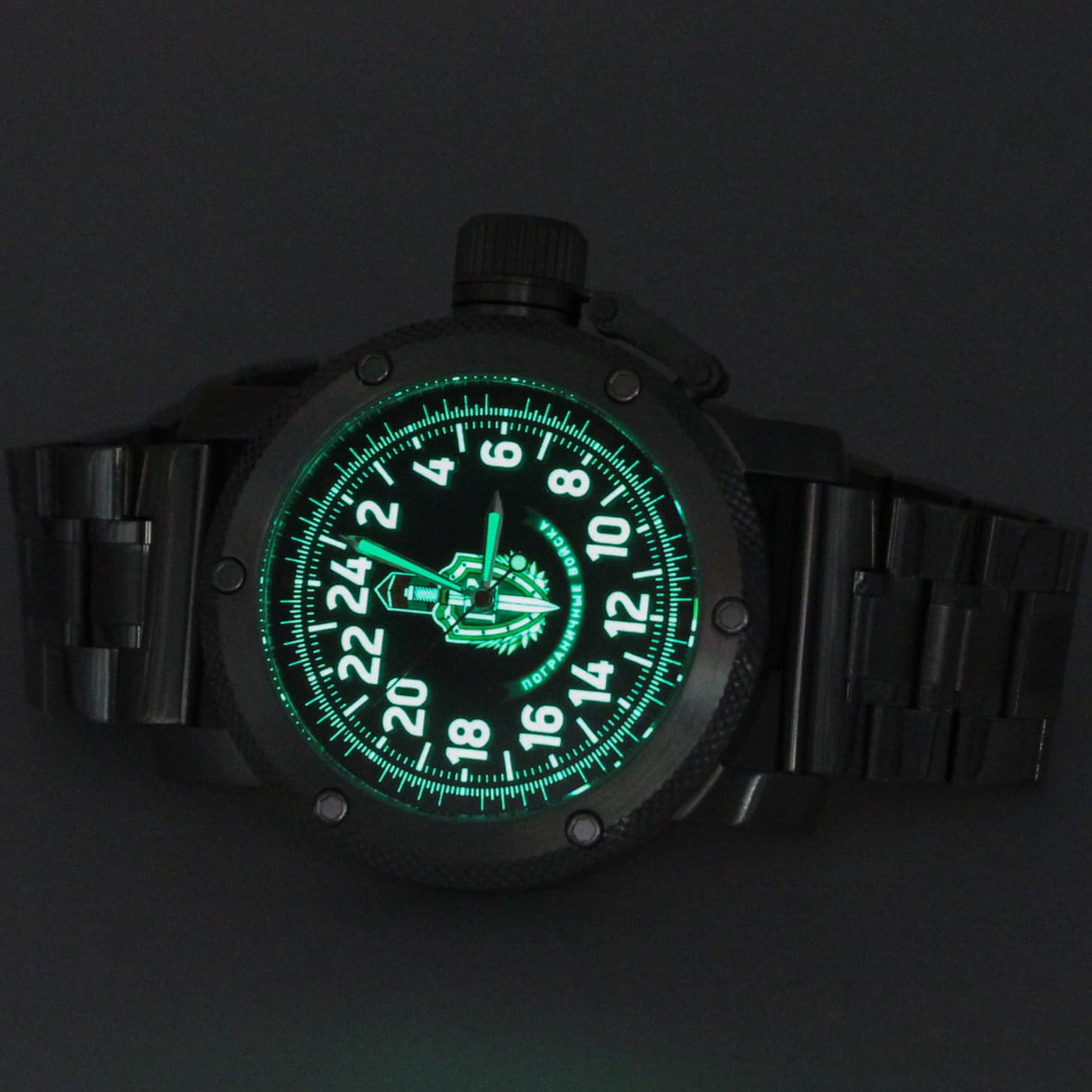 Часы Пограничные войска, механизм Восток 2431.01