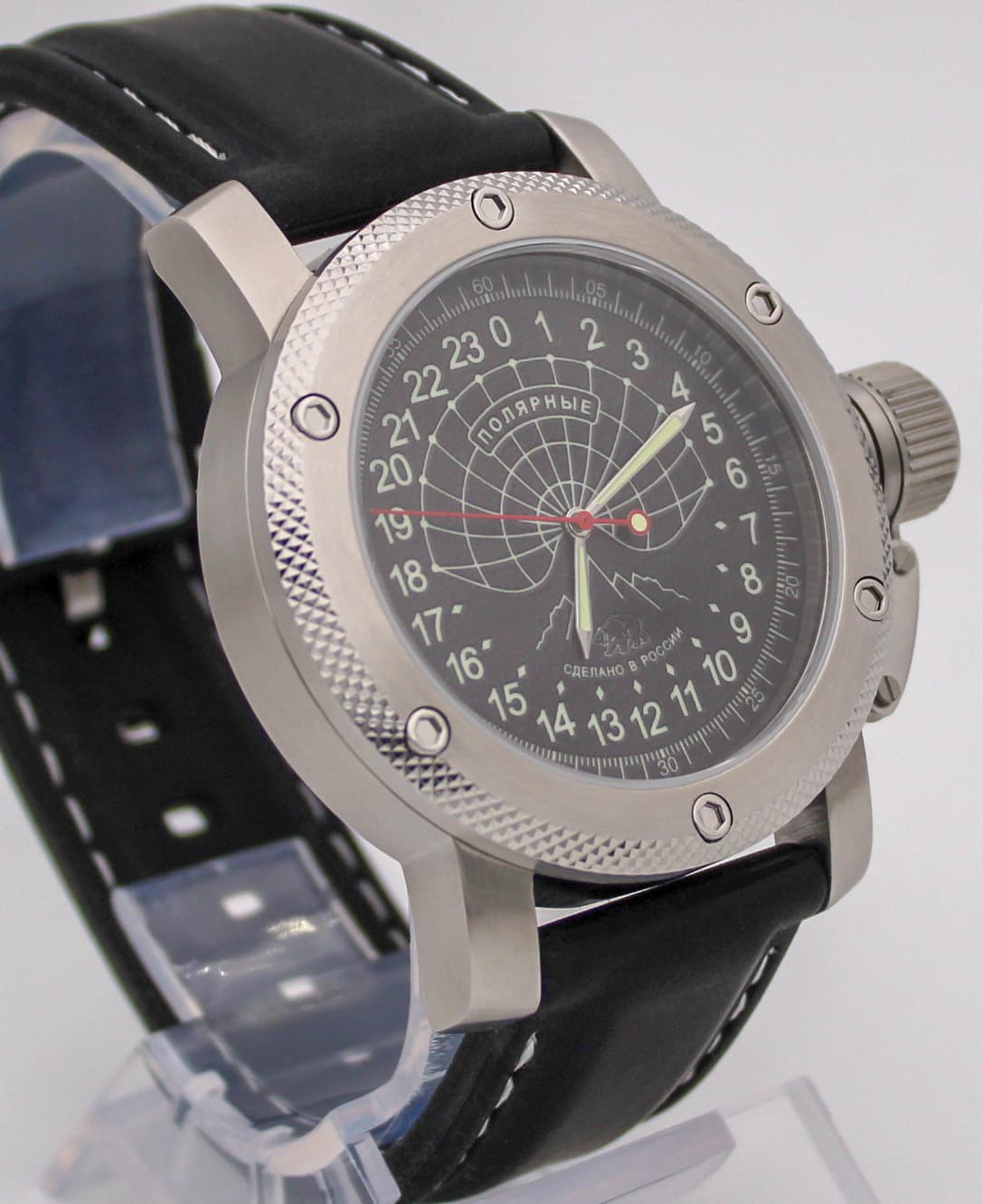 Часы Полярные (медведь) механизм Восток 2431.01