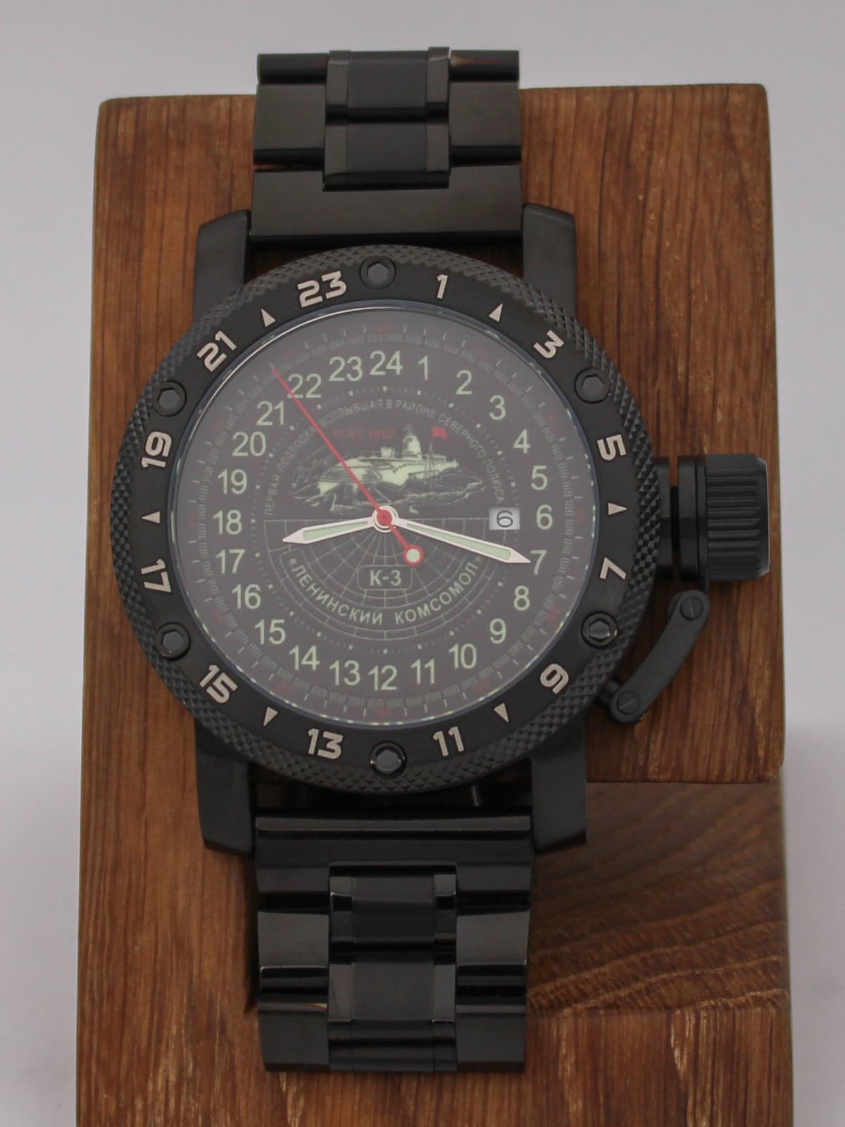 Часы К-3 "Ленинский комсомол" кварцевые (Ronda 515.24H) Q147.152.1