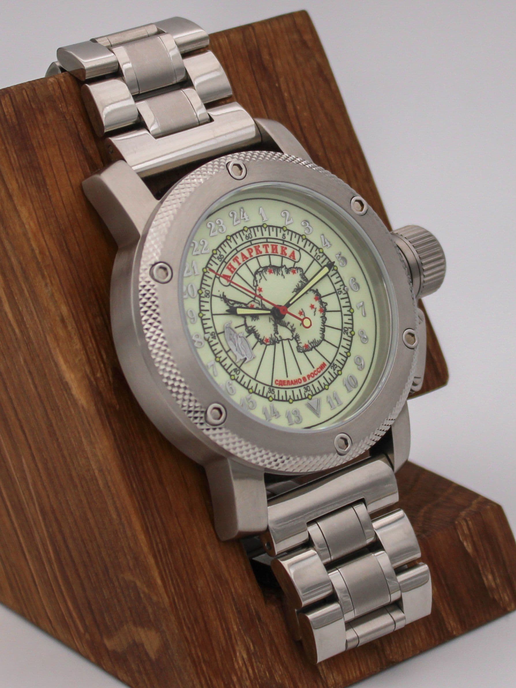 Часы Полярные / Антарктика механические с автоподзаводом (Восток 2431) 01.140.2