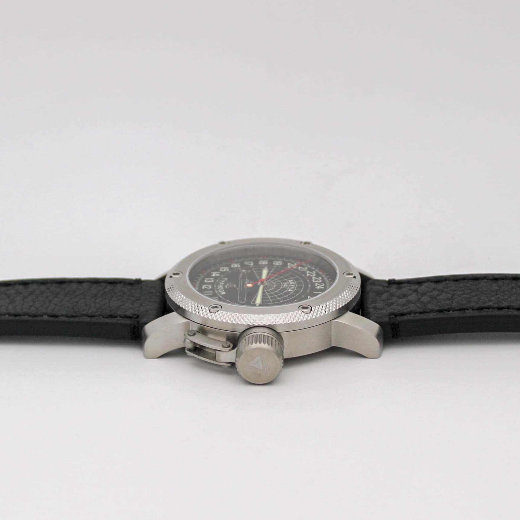 Часы 941 / Акула (Typhoon) механизм Восток 2431