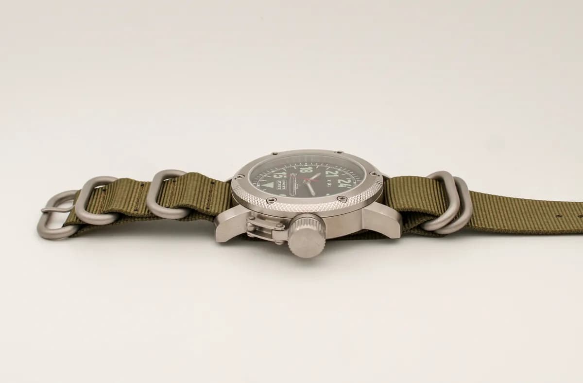 Часы К-141 Курск (Oscar-II) 1089.21 механические (сапфировое стекло) с автоподзаводом, механизм Восток 2431 