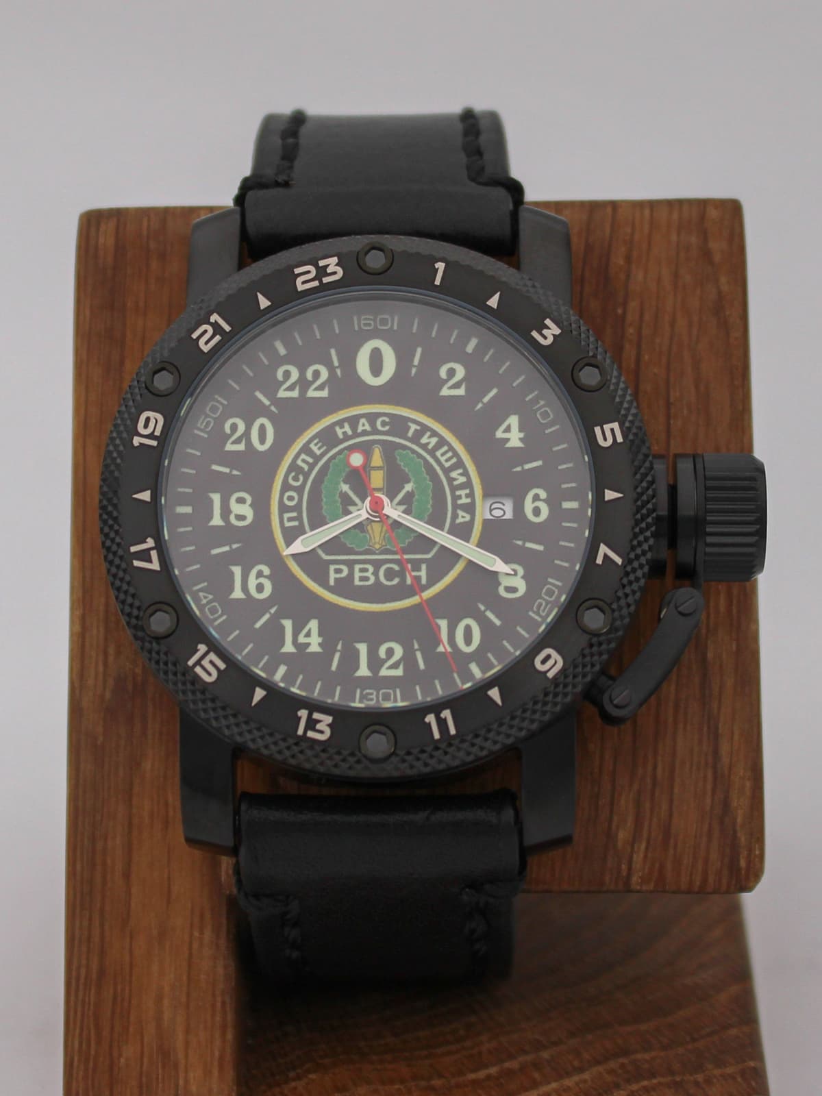 Часы РВСН кварцевые (Ronda 515.24H) Q147.161.01