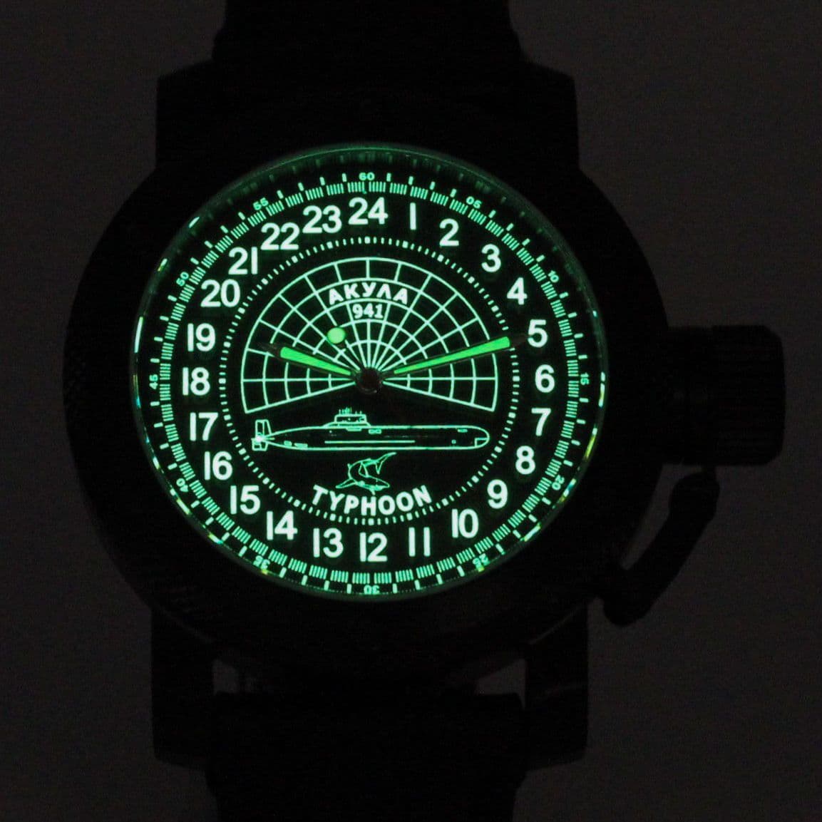 Часы 941 / Акула (Typhoon) механические (Ракета 2623) 103.1145.01