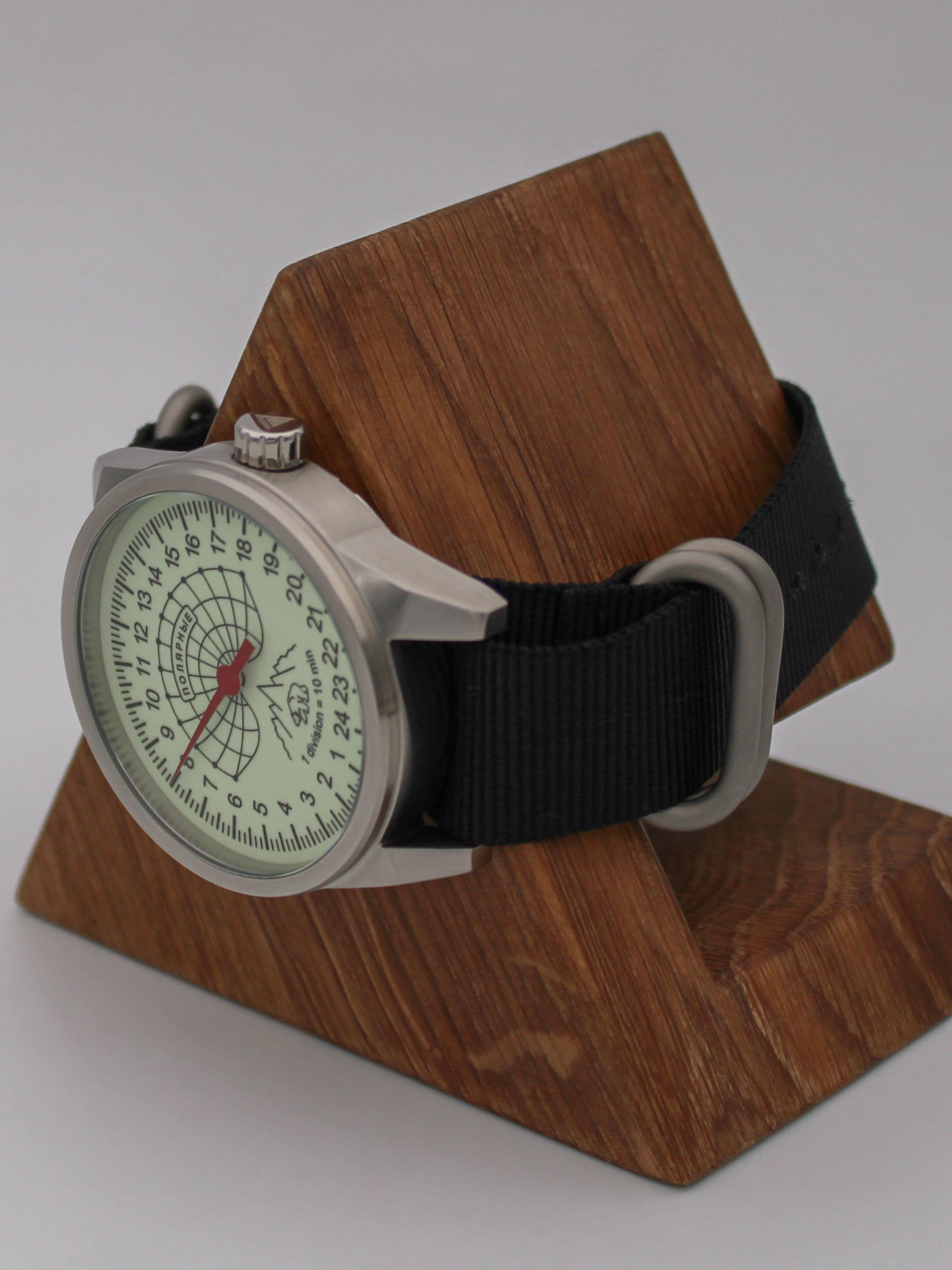 Часы Полярные однострелочные механические (Ракета 2623) 21.178.22