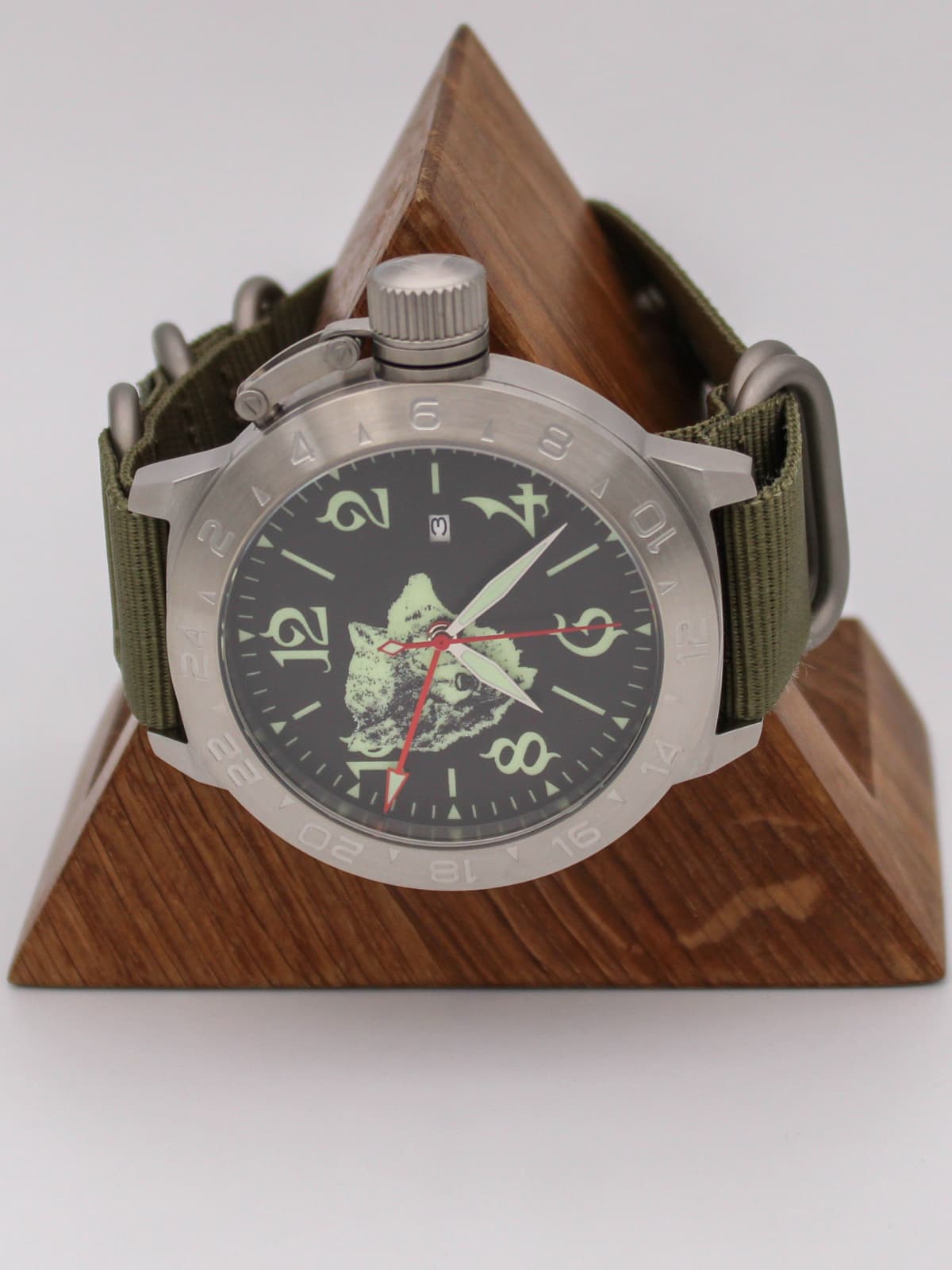 Часы Волк механические с автоподзаводом (Seiko NH34A) 52.300.21