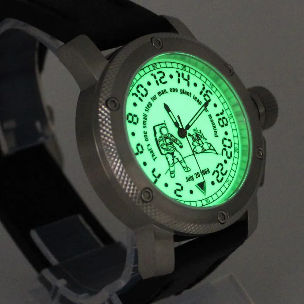 Часы Высадка на Луне механические 126.01 механизм Ракета 2623