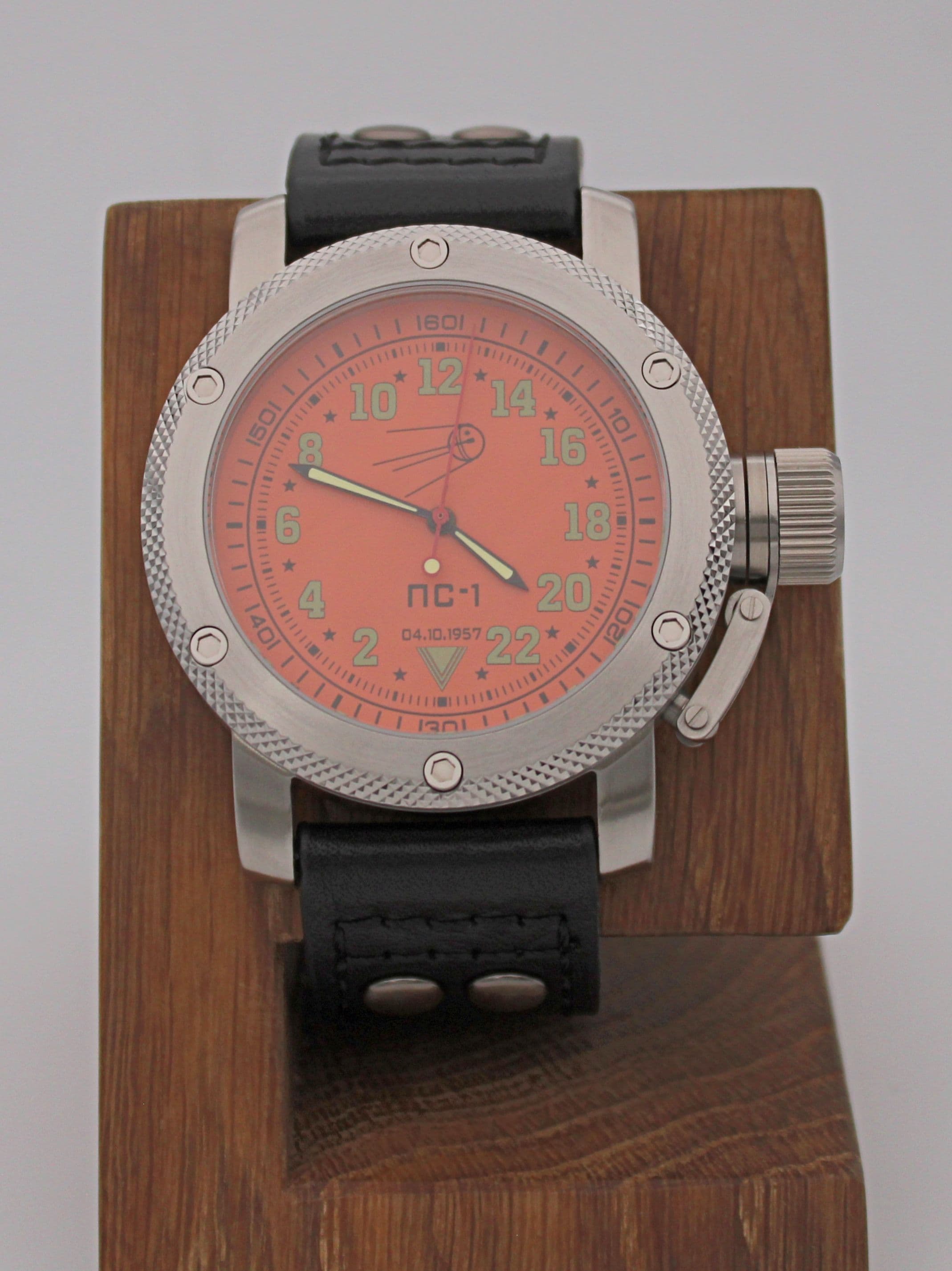 Часы "Простейший Спутник-1" механические с автоподзаводом (Восток 2431) 01.123.01