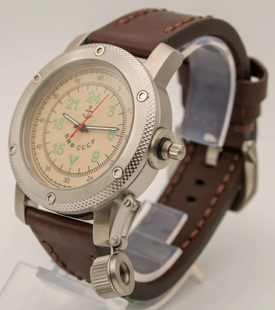 Часы ВМФ СССР механические 012.02 механизм Ракета 2623