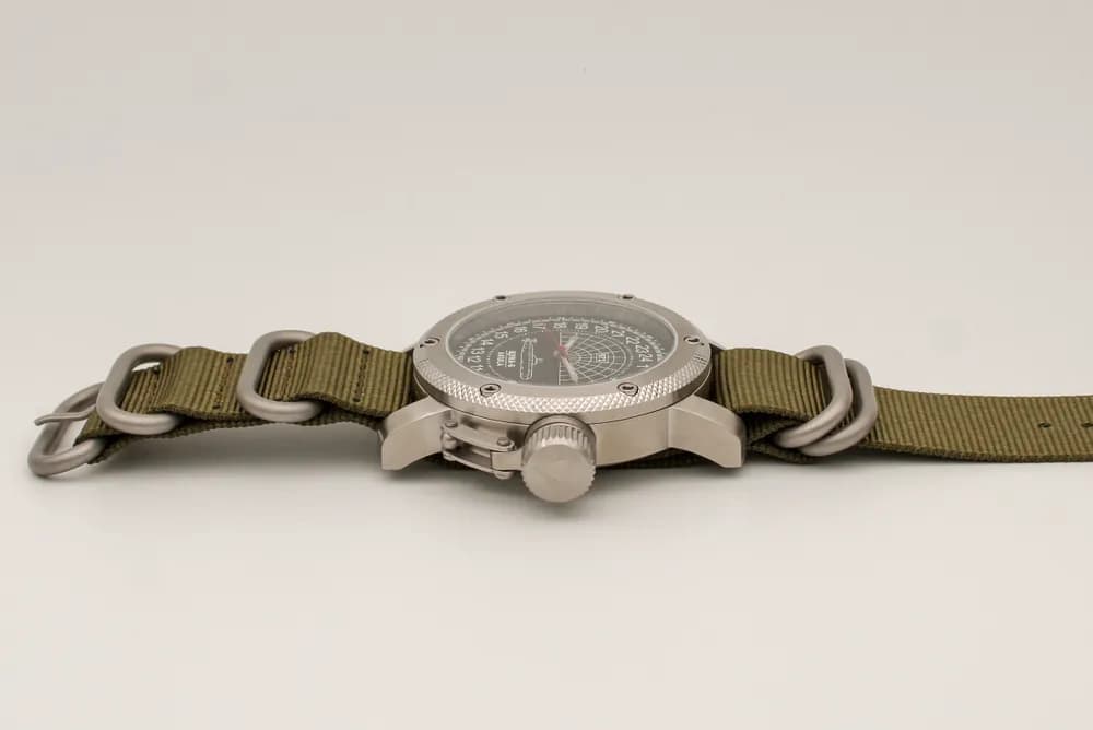 Часы 971 / Щука-Б (Akula) 1063.21 механические с автоподзаводом (сапфировое стекло), механизм Восток 2431