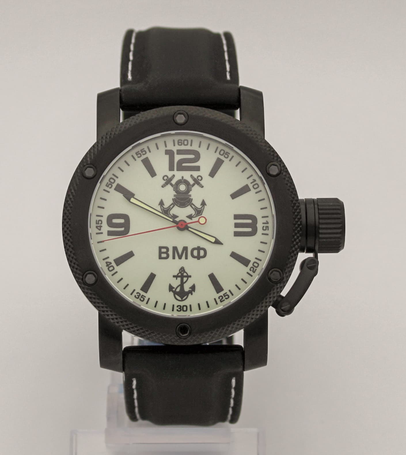 Часы ВМФ(с якорем) механизм Восток 2415.01