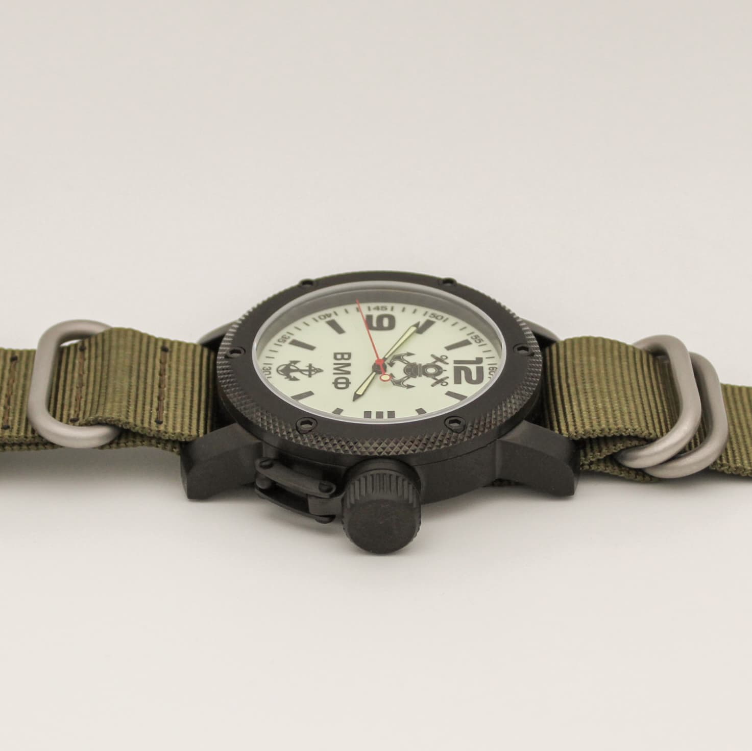 Часы ВМФ(с якорем) механизм Восток 2415.01