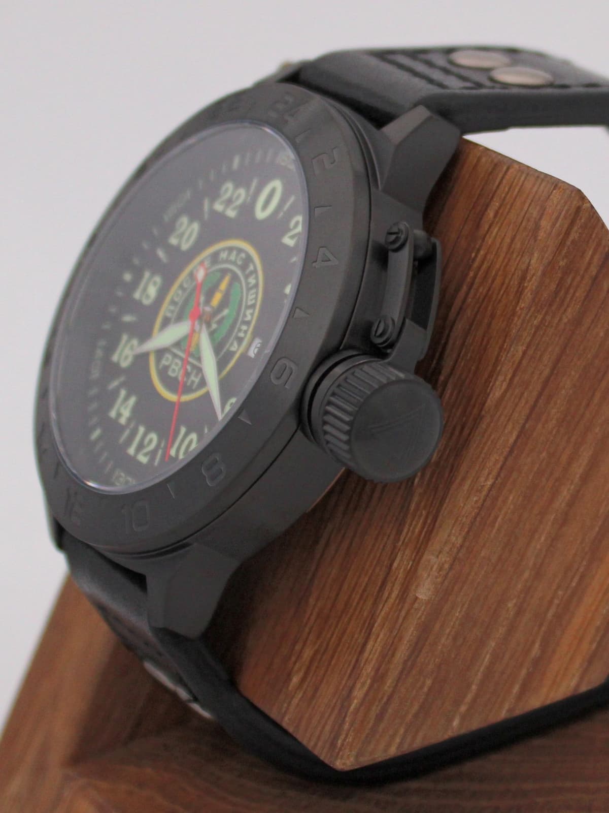 Часы РВСН кварцевые (Ronda 515.24H) Q152.161.01