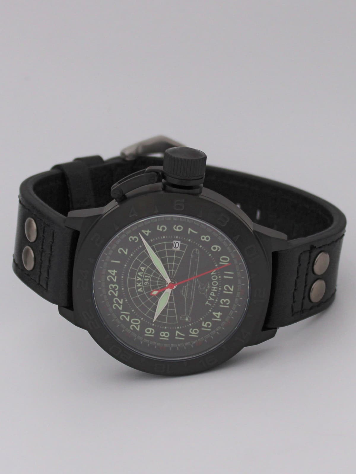 Часы 941 / Акула (Typhoon) кварцевые (Ronda 515.24H) Q152.145.01