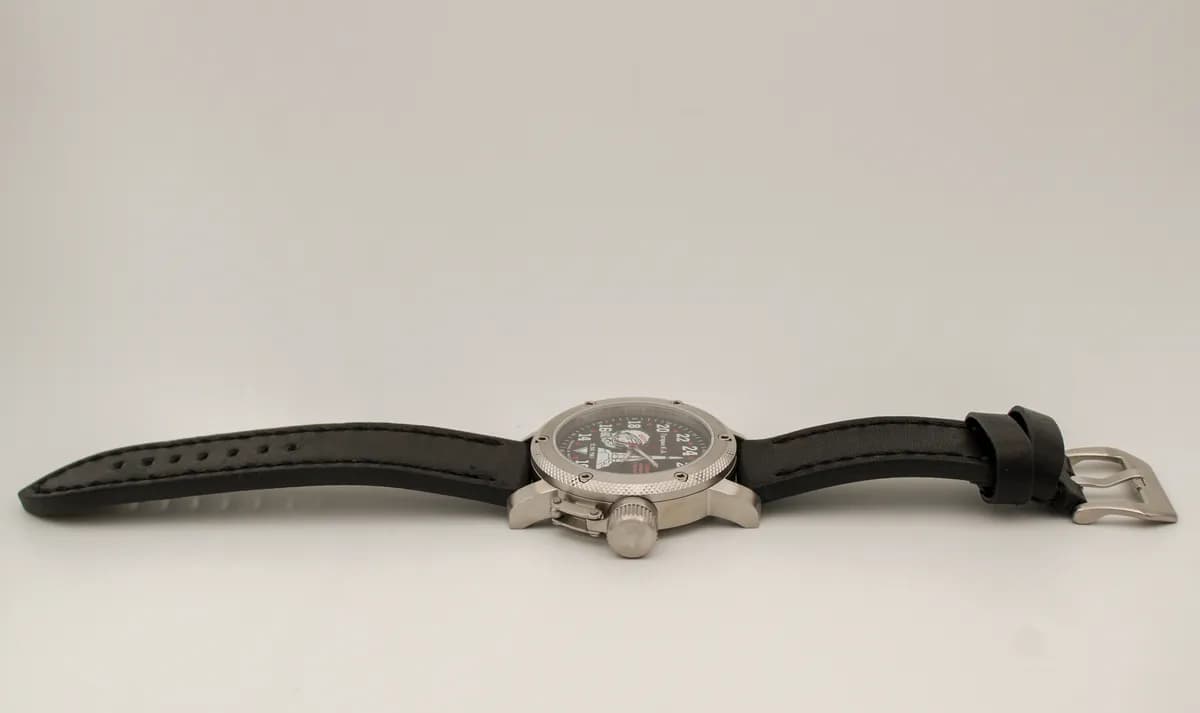 Часы наручные ’’Гагарин” механические 116.01 ,  механизм Ракета 2623 Н