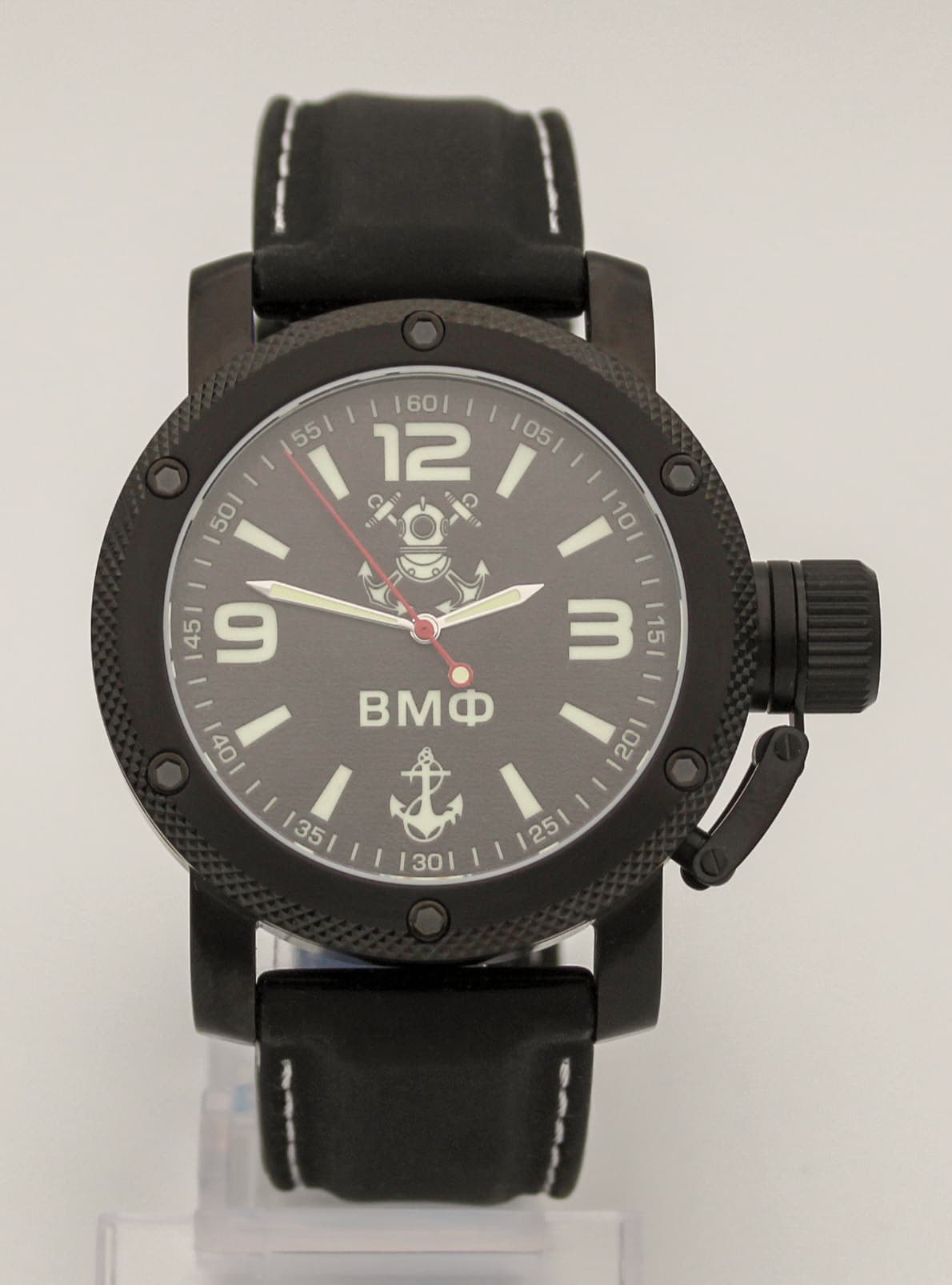 Часы ВМФ(с якорем) механизм Восток 2415.01