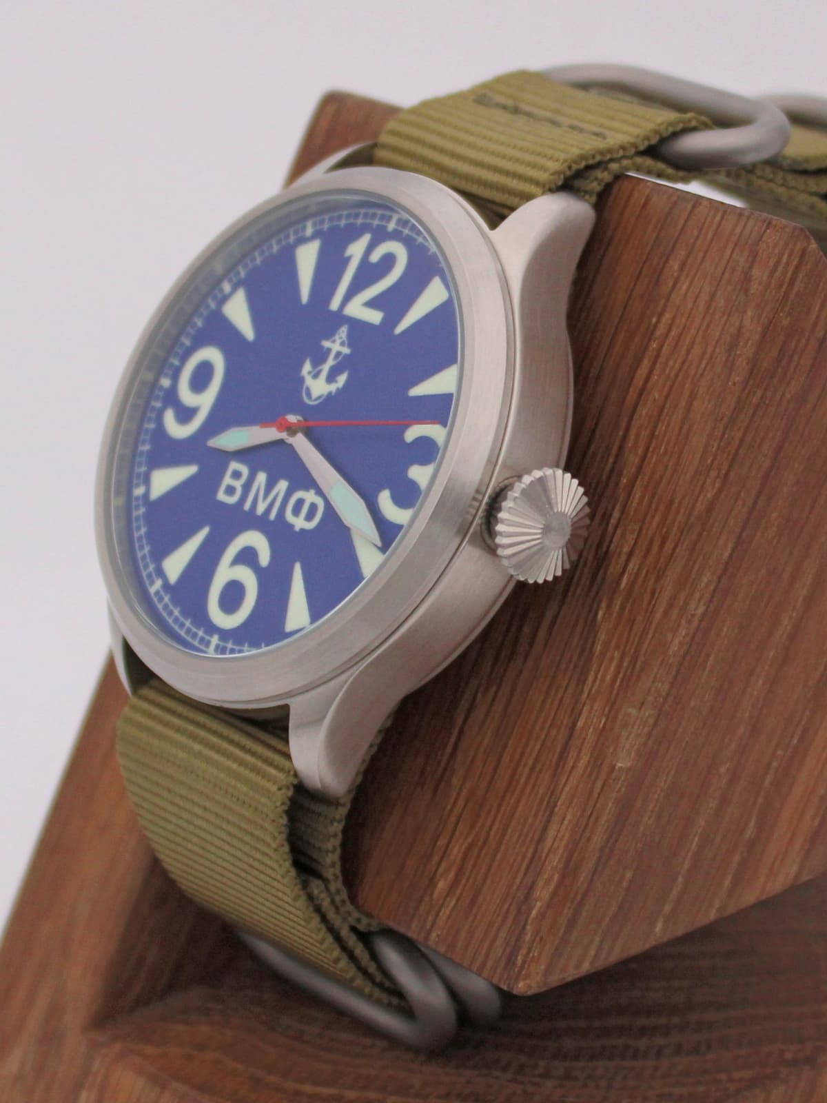 Часы ВМФ механические (Восток 2409) 11.078.21