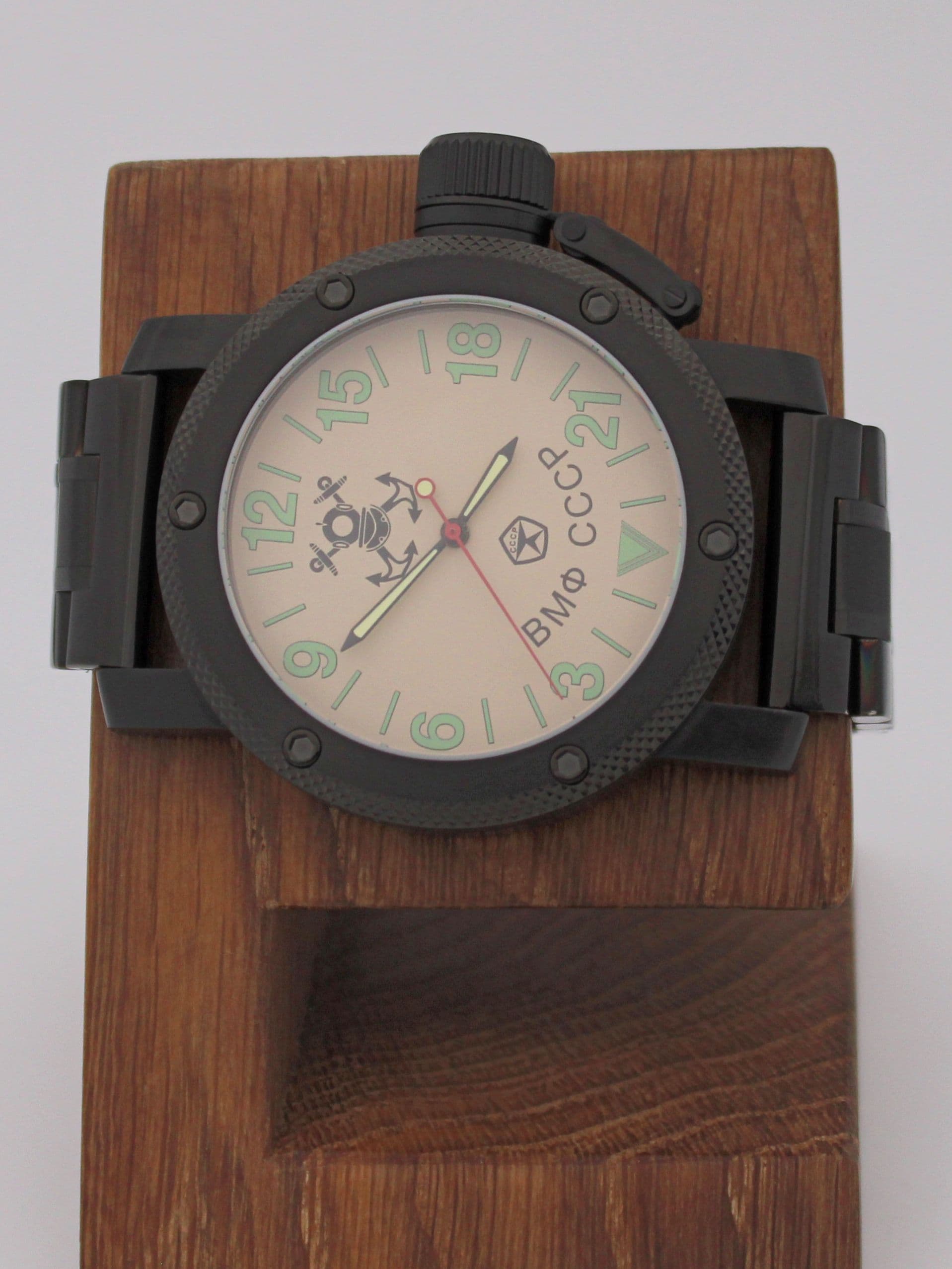 Часы ВМФ СССР механические с автоподзаводом (Восток 2431) 101.022.1