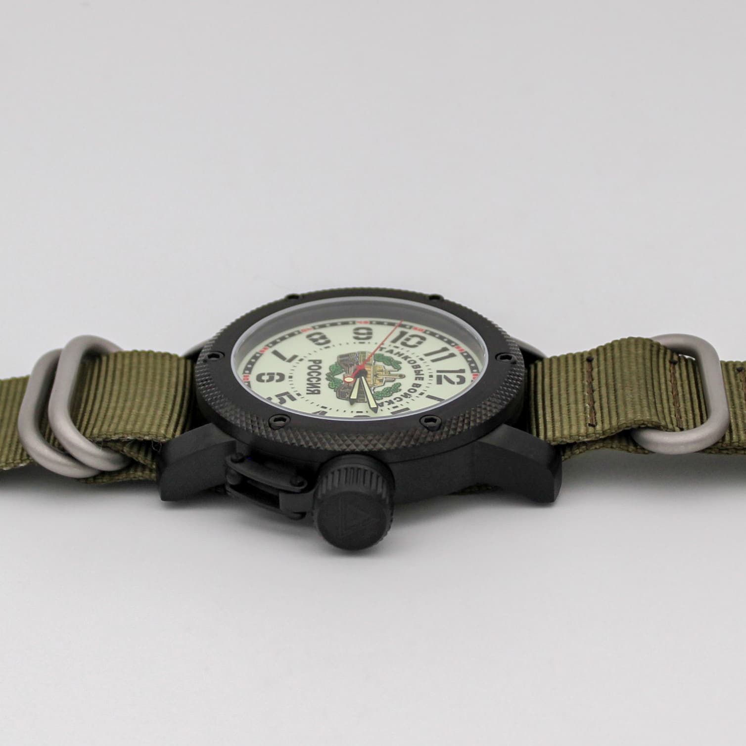 Часы Танковые войска РОССИЯ, механизм Восток 2415.01