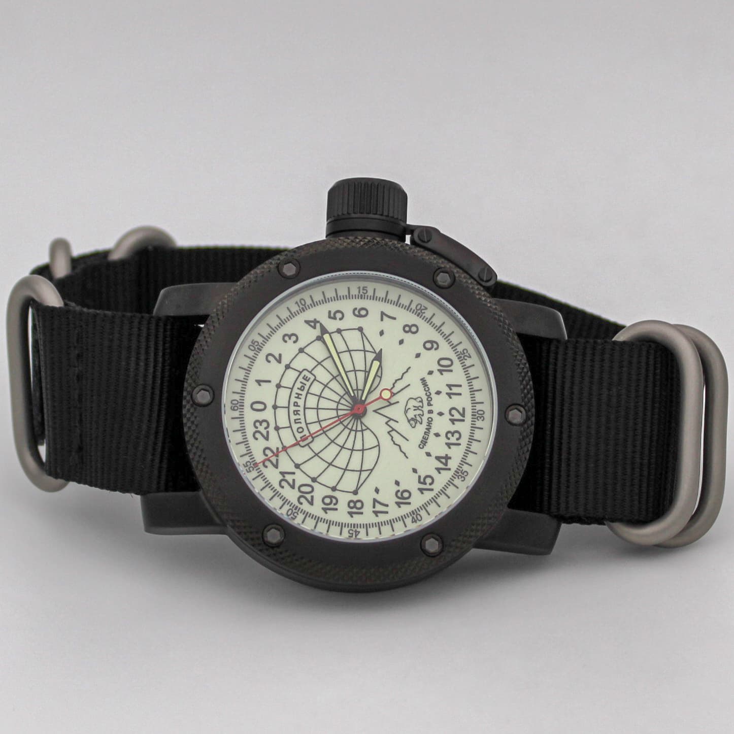 Часы Полярные (медведь) механизм Восток 2431.01