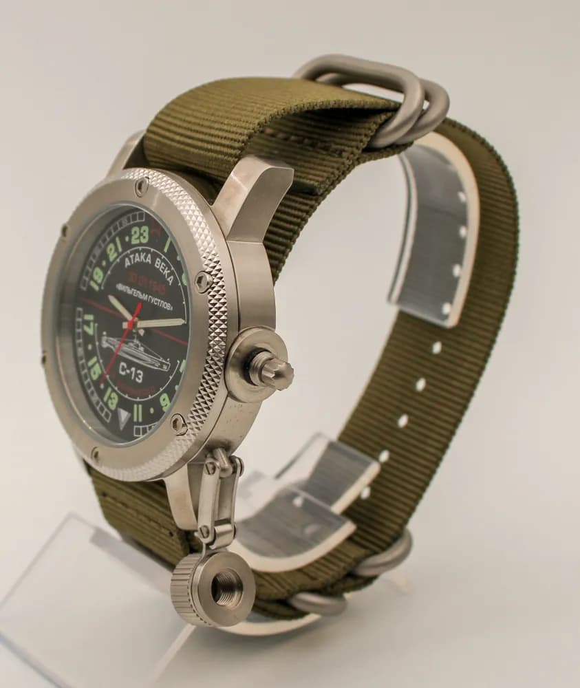 Часы С-13 "Атака века" 1084.21 механические с автоподзаводом (сапфировое стекло),  механизм Восток 2431