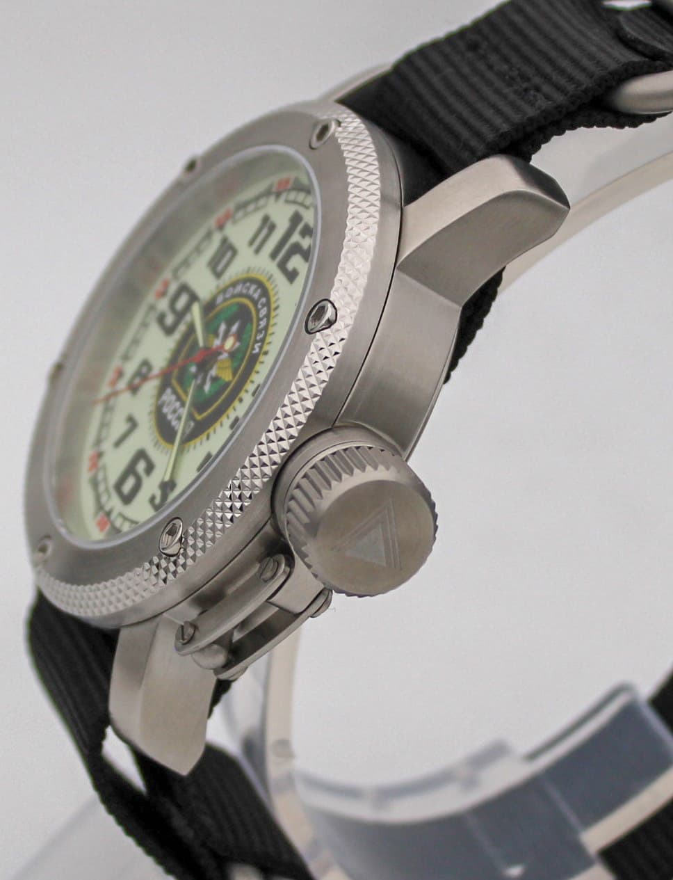 Часы ВОЙСКА СВЯЗИ РОССИИ, механизм Восток 2415.01