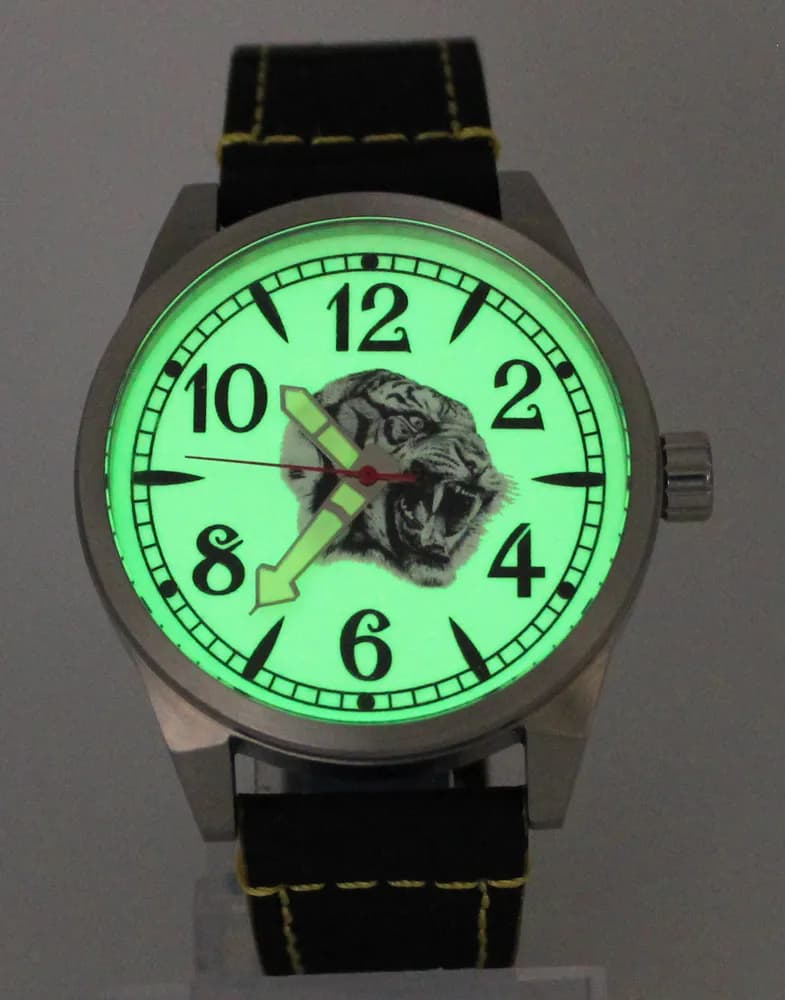 Часы наручные Тигр 21.315.014 механические,  механизм Ракета 2609