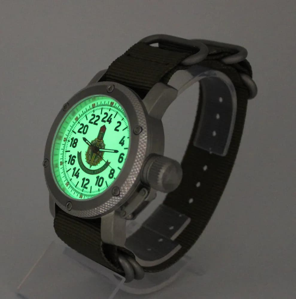 Часы наручные Погранвойска 173.21 механические, механизм Ракета 2623