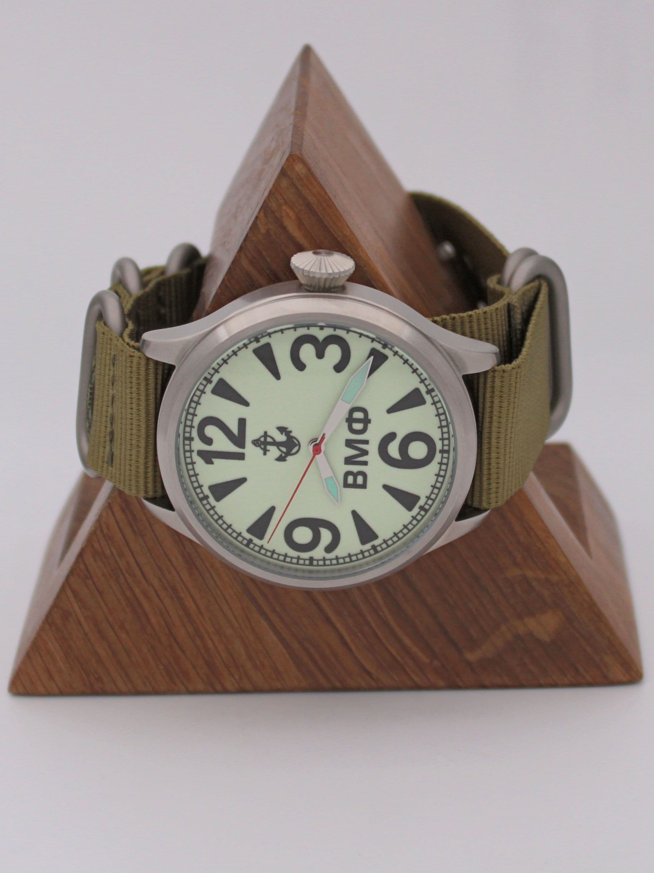 Часы ВМФ механические (Восток 2409) 11.076.21