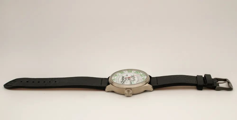 Часы Полярные "Северный Ледовитый океан" 11.226.01 механические, механизм Восток 2423 