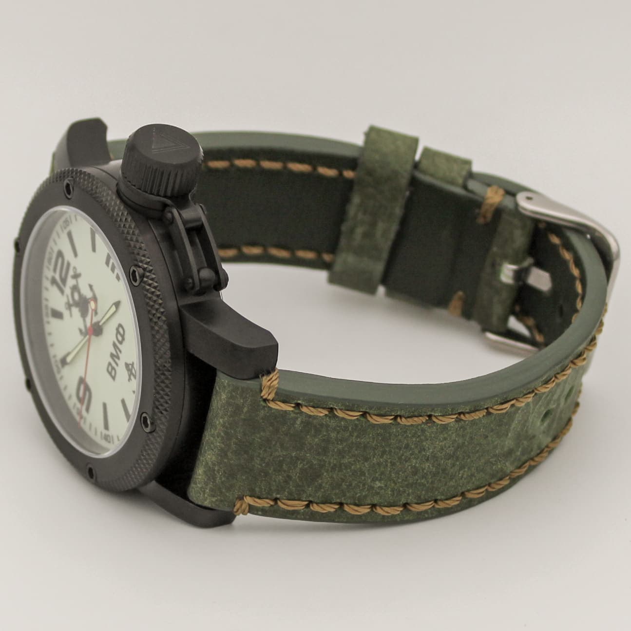 Часы ВМФ(с якорем) механизм Восток 2415.01