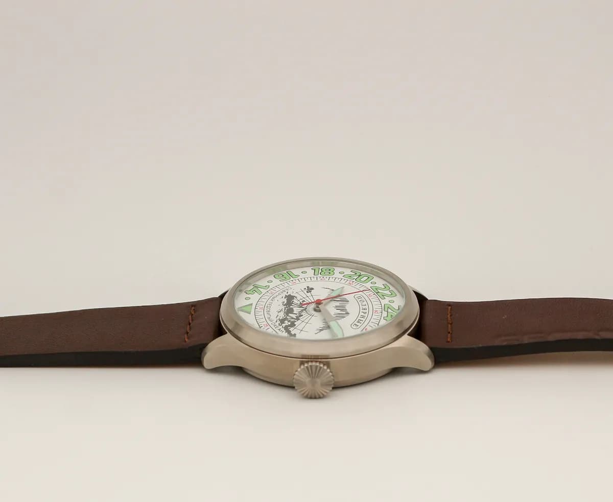 Часы Полярные "Северный Ледовитый океан" 11.226.02 механические, механизм Восток 2423 