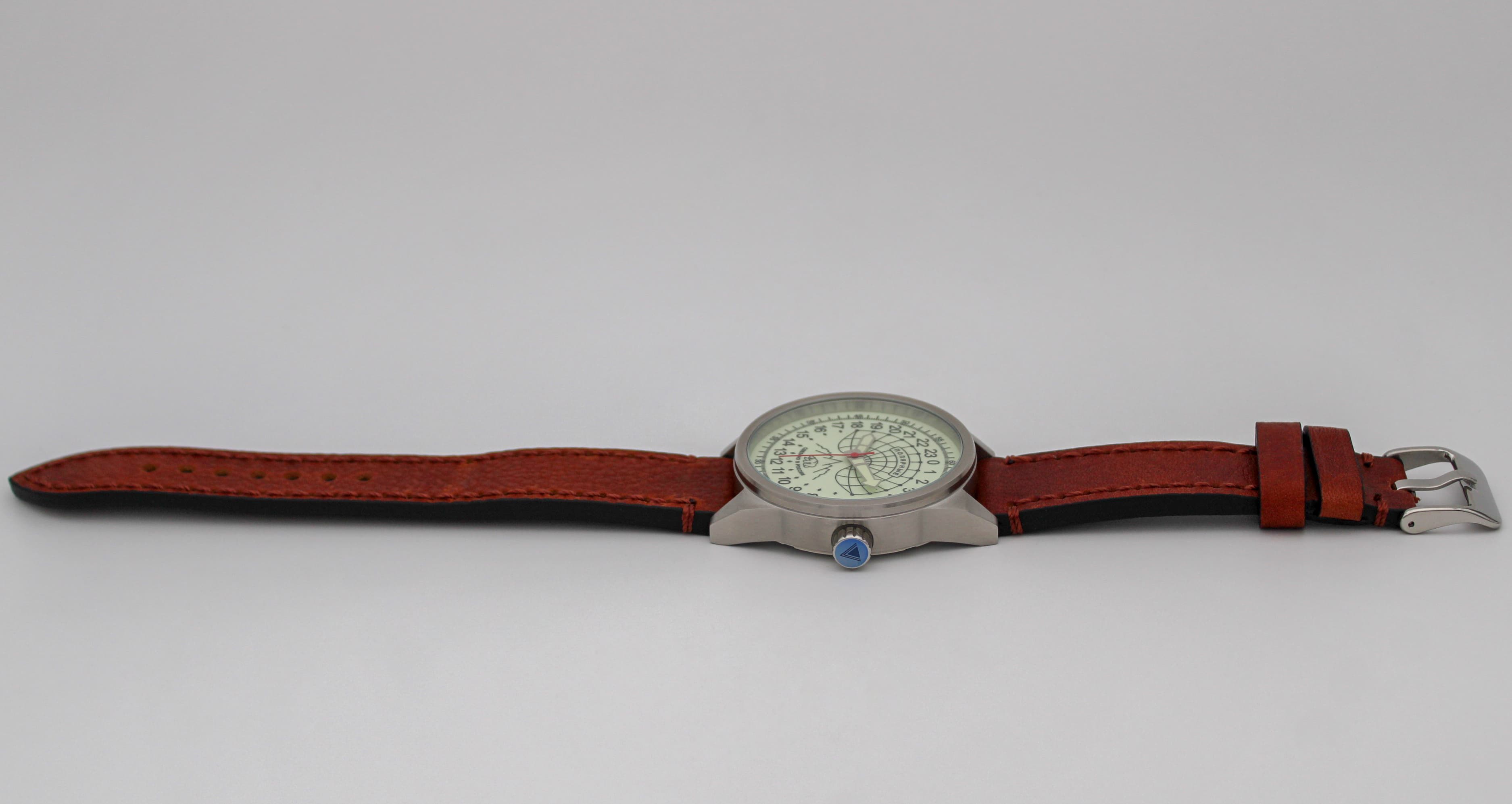 Часы Полярные (медведь) механизм Ракета 2623 Н