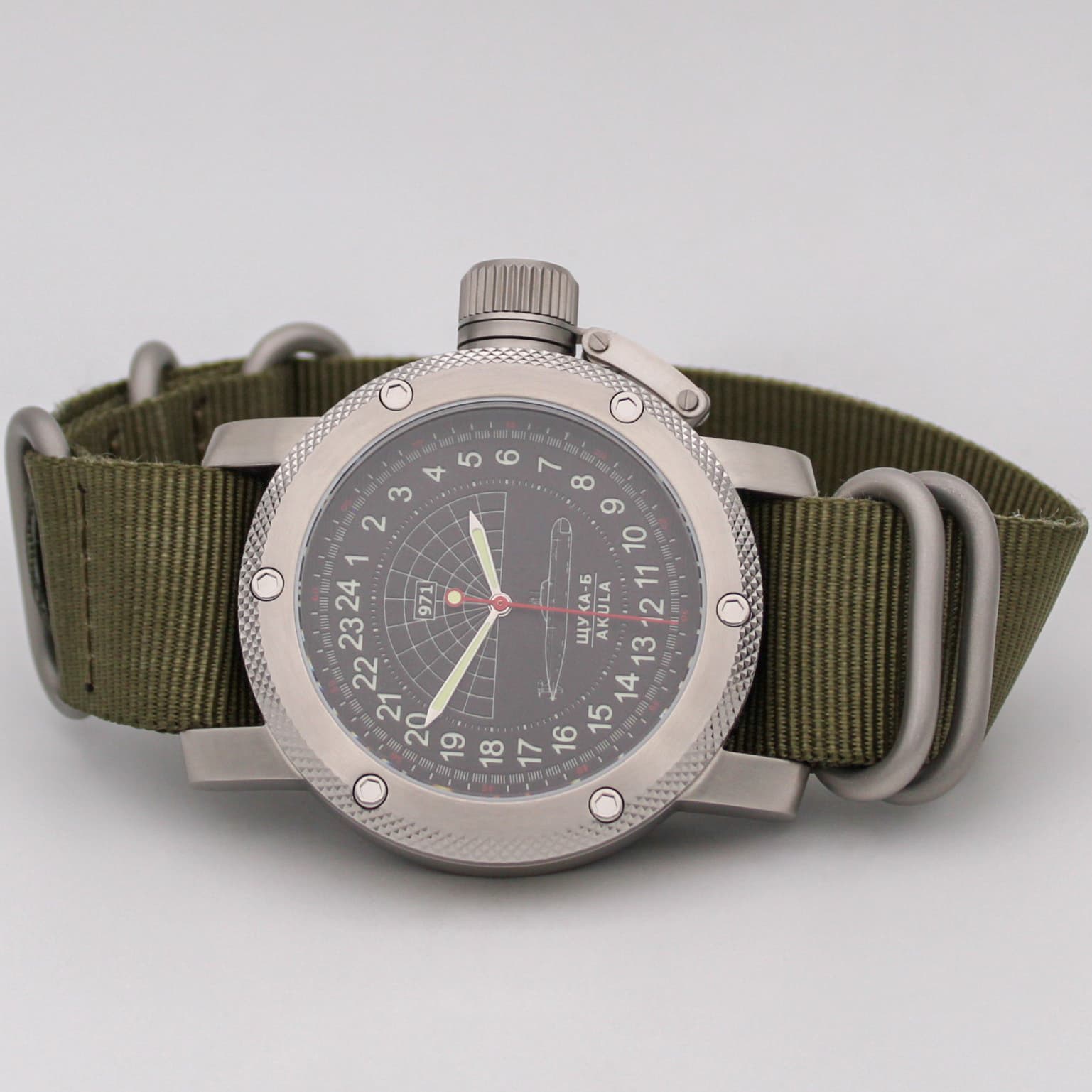 Часы 971 Щука-Б (Акула), механизм Восток 2415.01