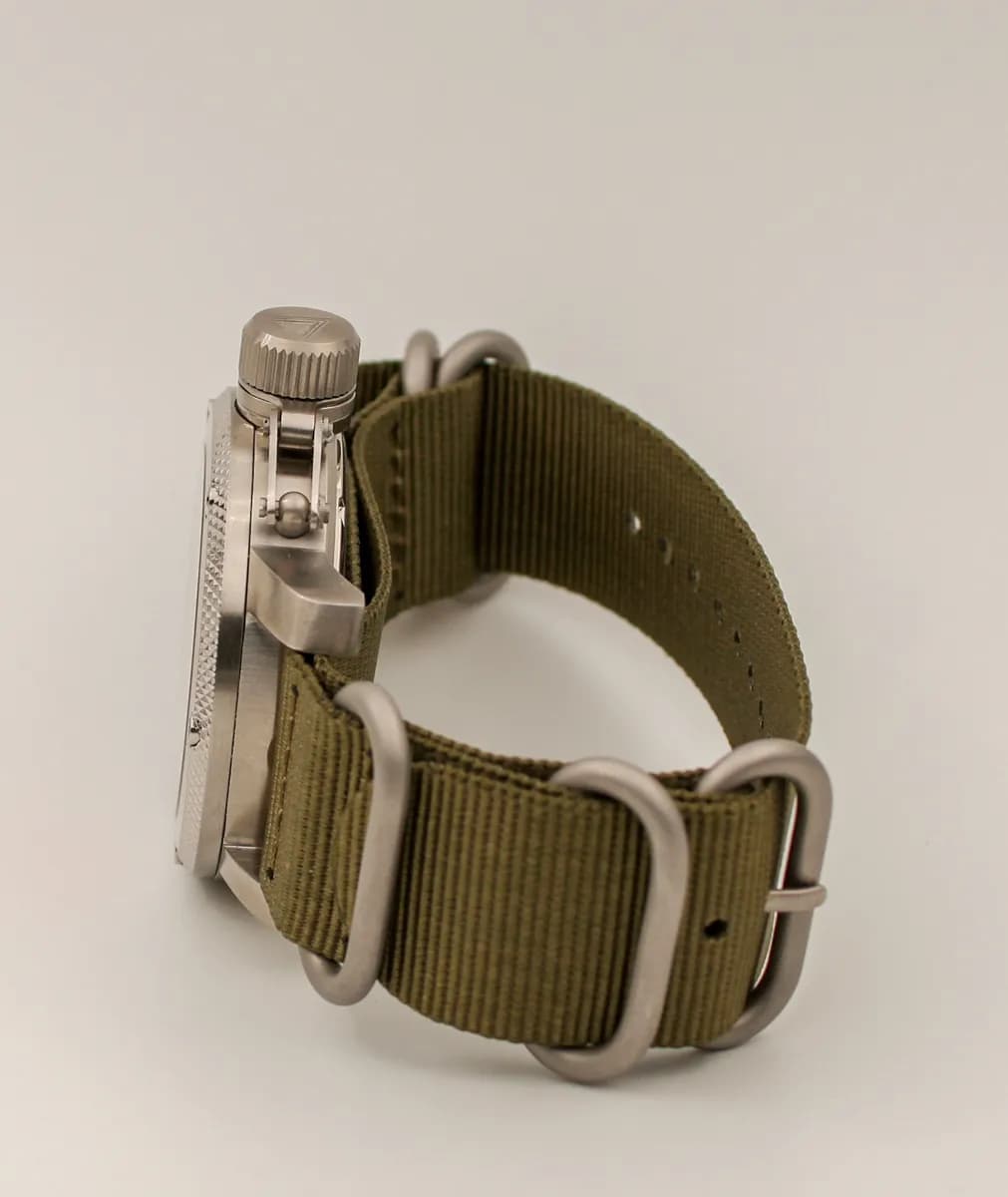 Часы 971 / Щука-Б (Akula) механические с автоподзаводом (сапфировое стекло) 1062.21, механизм Восток 2431.01