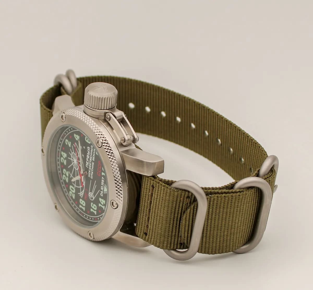 Часы "Простейший Спутник-1" механические 125.21