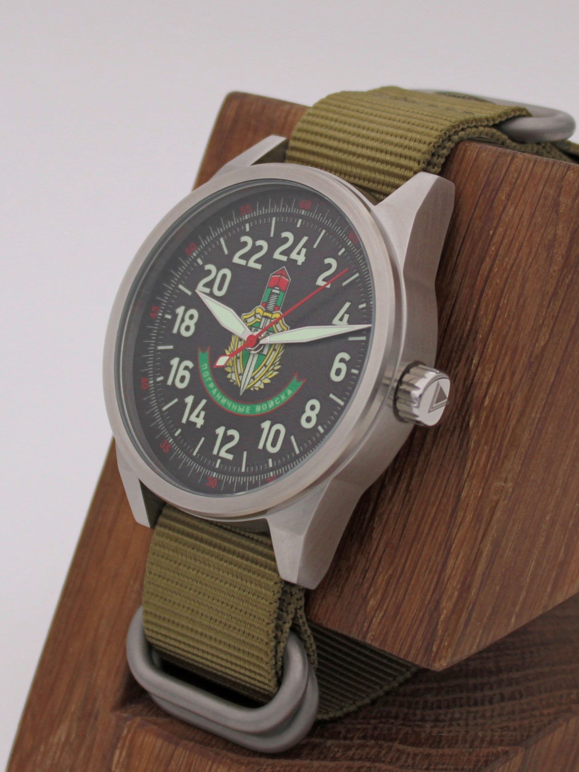 Часы Погранвойска механические (Ракета 2623) 21.174.21