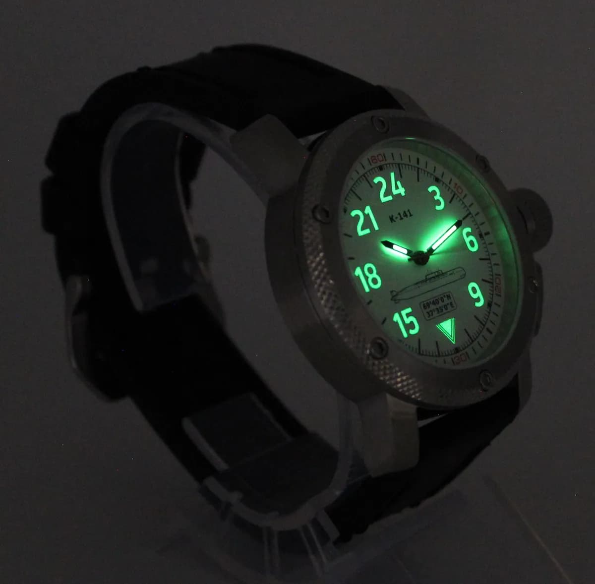 Часы К-141 Курск (Oscar-II) 1086.01 механические (сапфировое стекло) с автоподзаводом, механизм Восток 2431 