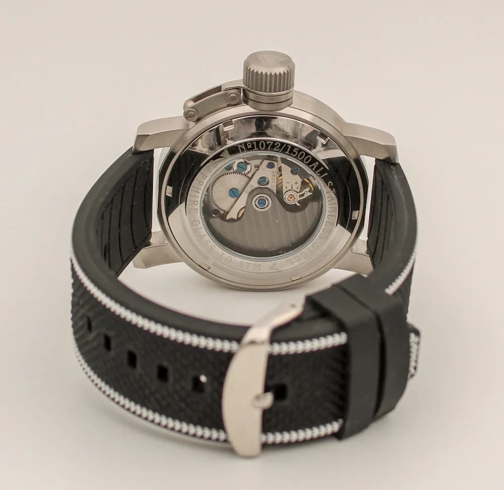 Часы наручные Погранвойска 1174.16  механические с автоподзаводом (сапфировое стекло), механизм Восток 2431.01