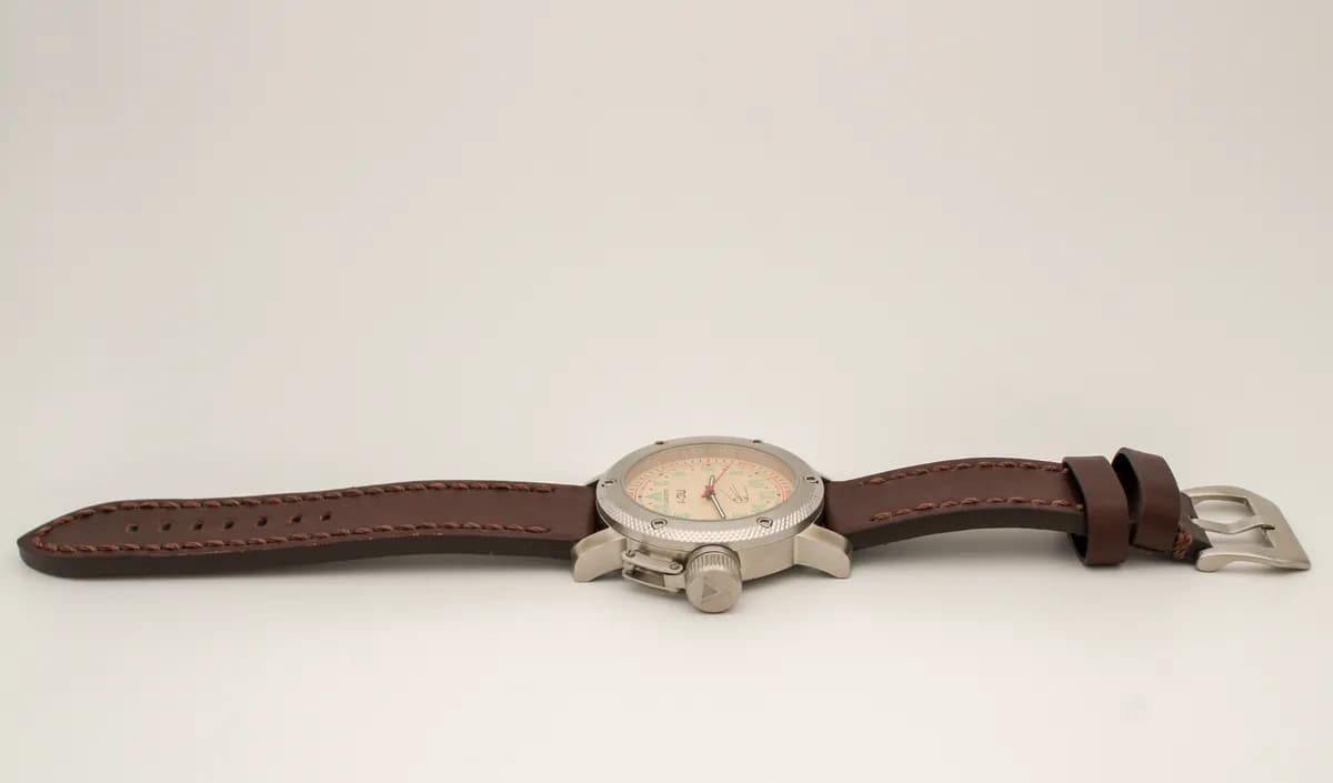 Часы наручные  "Простейший Спутник-1", механические  122.02 ,  противоударные,  механизм Ракета 2623 Н