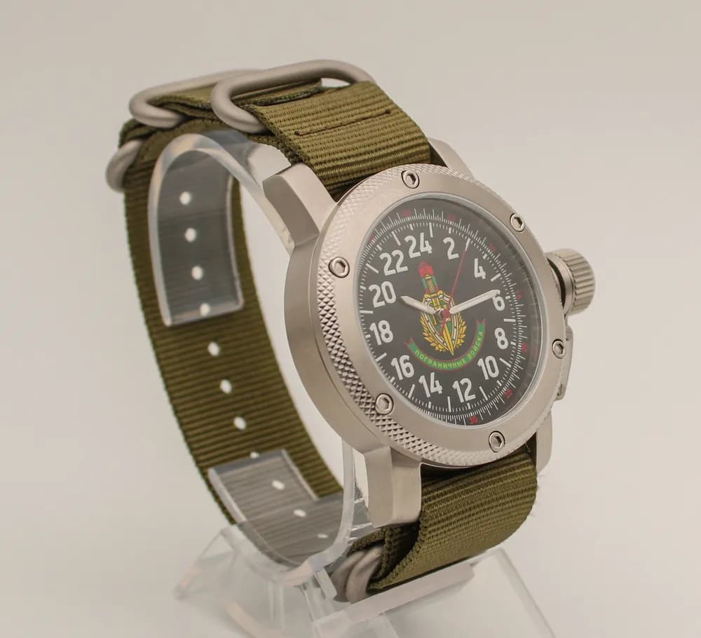 Часы наручные Погранвойска 1174.21  механические с автоподзаводом (сапфировое стекло), механизм Восток 2431.01