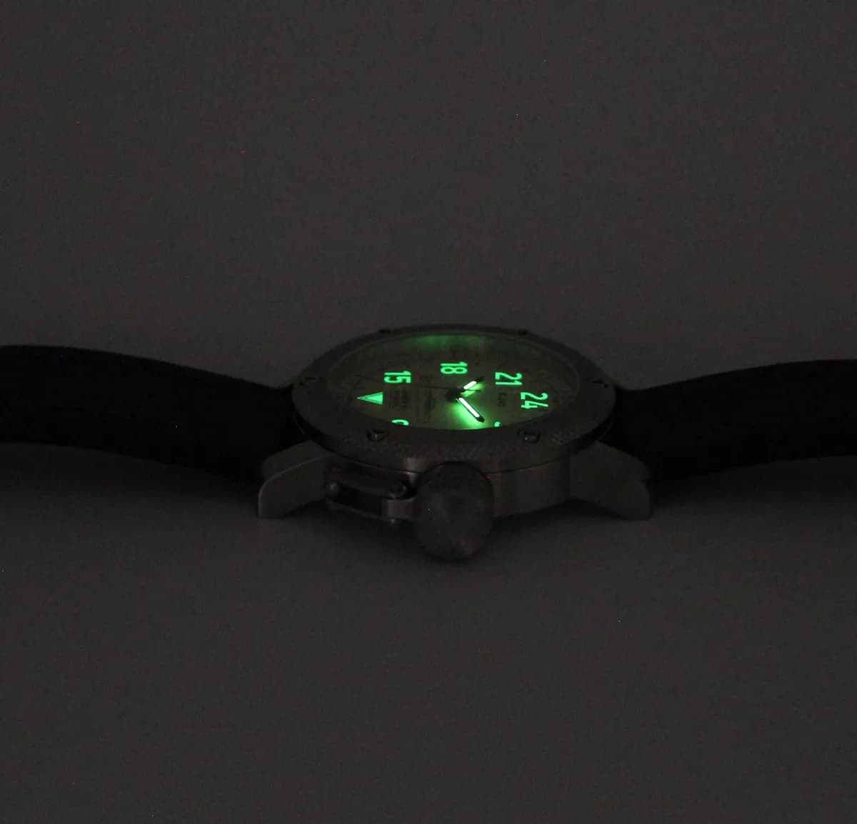 Часы К-141 Курск (Oscar-II) 1087.02 механические (сапфировое стекло) с автоподзаводом, механизм Восток 2431 