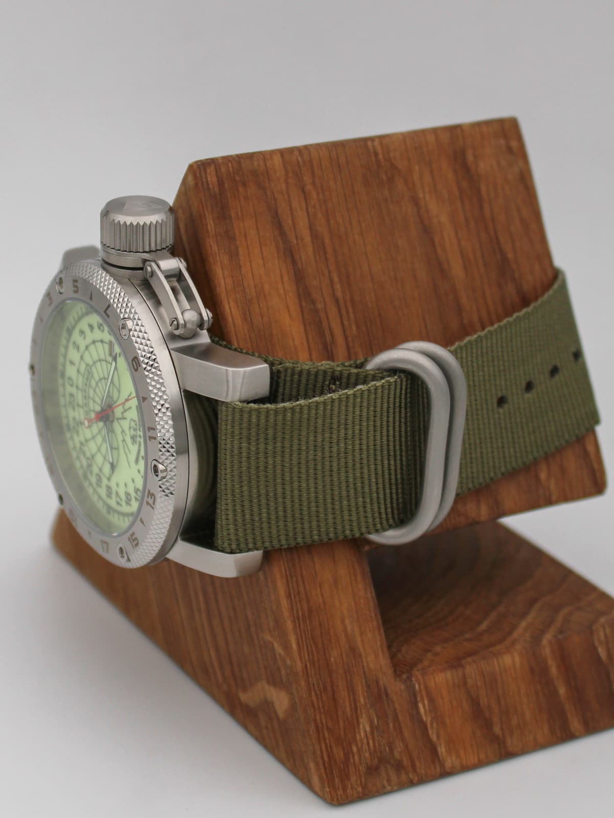 Часы Полярные кварцевые (Ronda 515.24H) Q47.131.21