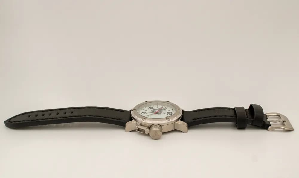 Часы Волк 305,01 механические, механизм Ракета 2609НА