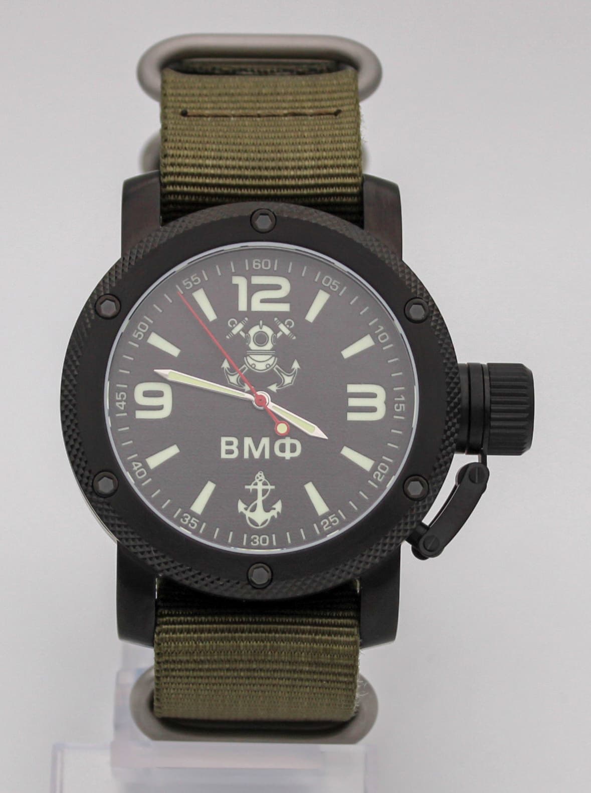 Часы ВМФ(с якорем) механизм Восток 2415.01