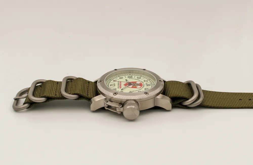 Часы наручные Росгвардия 163.21 механические, механизм Ракета 2623 Н