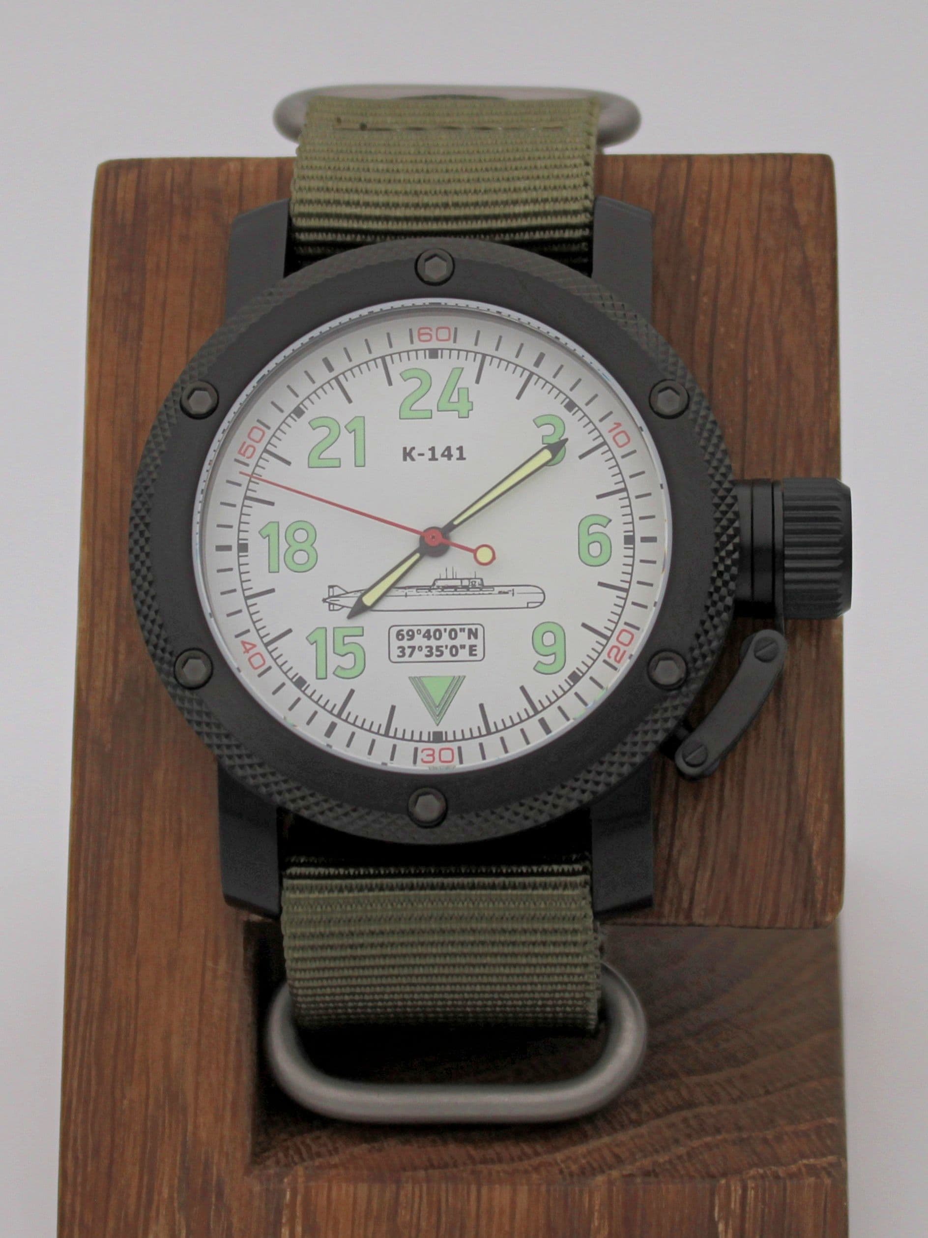 Часы К-141 / Курск (Oscar-II) механические (Ракета 2623) 103.086.21