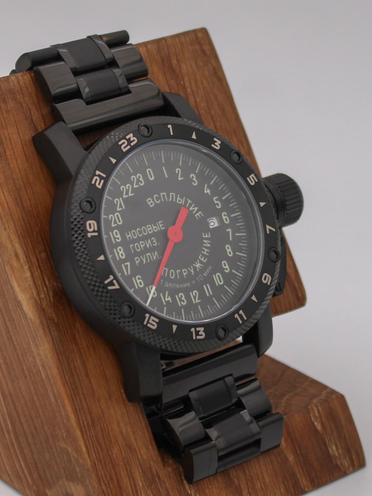 Часы Погружение / Всплытие однострелочные кварцевые (Ronda 515.24H) Q147.182.1